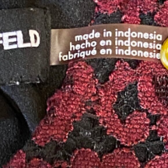 Karl Lagerfeld Women's Floral Lace Pattern Lasercut Shortsleeve Blouse Size 2 - Picture 3 of 7